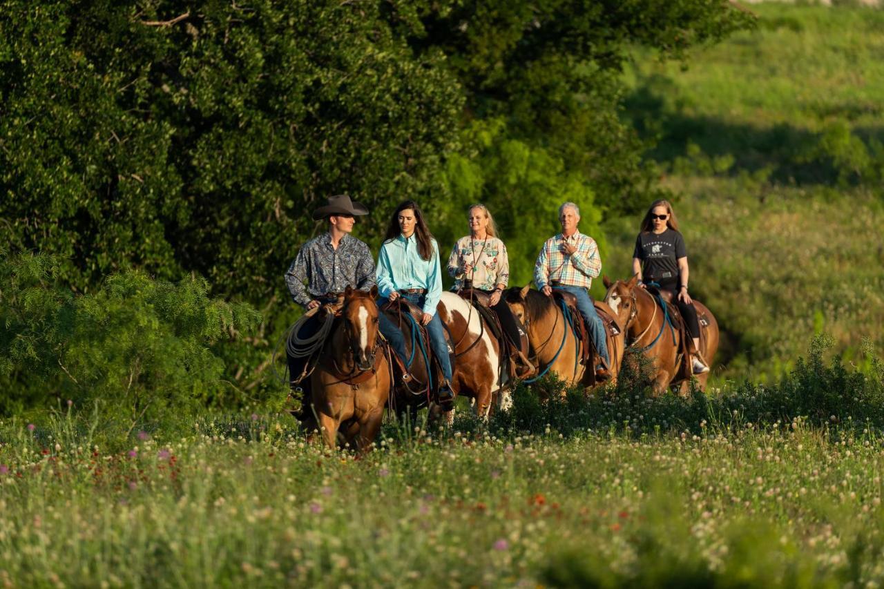 Wildcatter Ranch And Resort Graham Extérieur photo